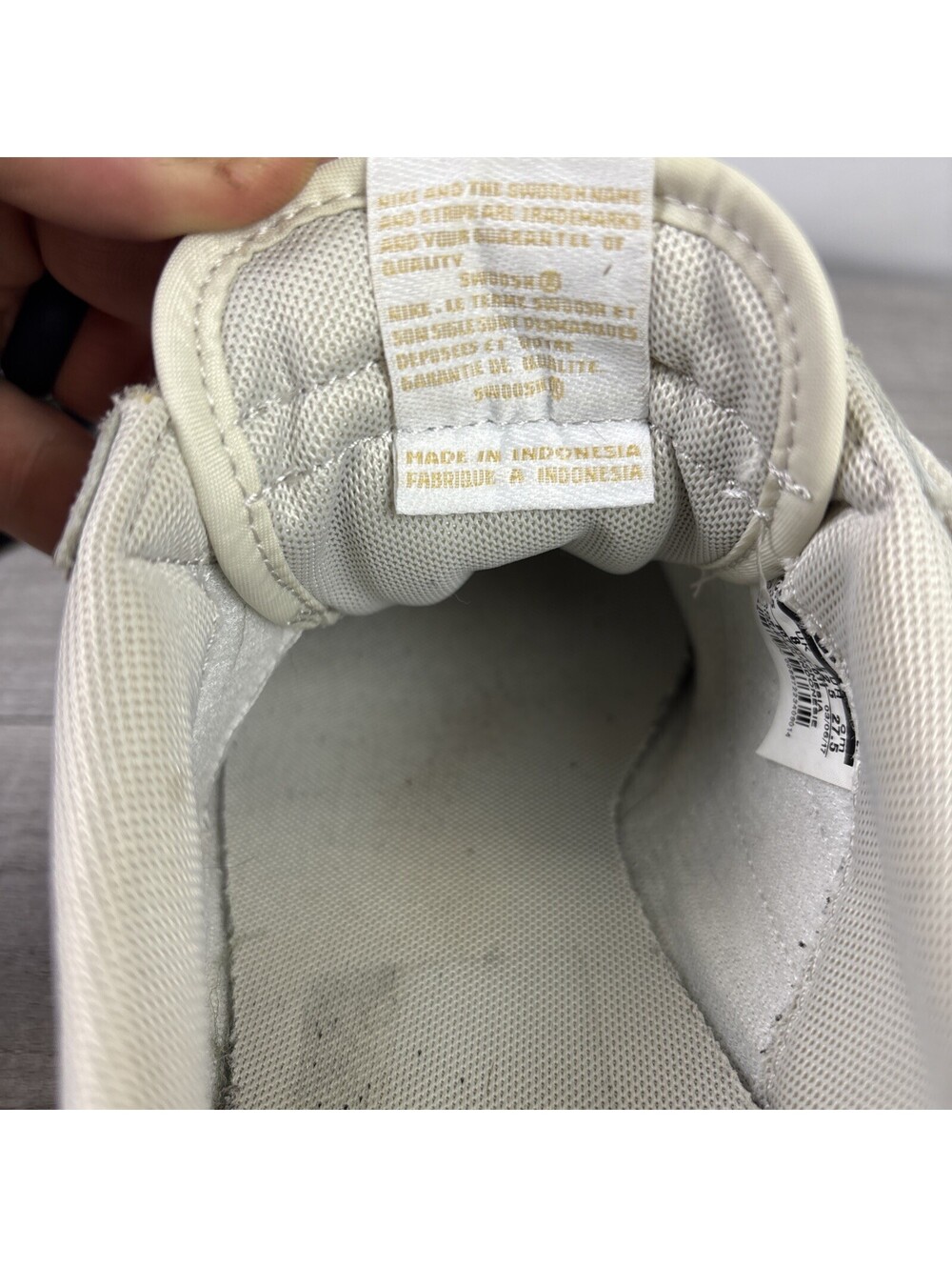 Nike Classic Cortez Leather Light Bone Metallic Gold 807471-011 Women's 10.5 - Picture 7 of 11